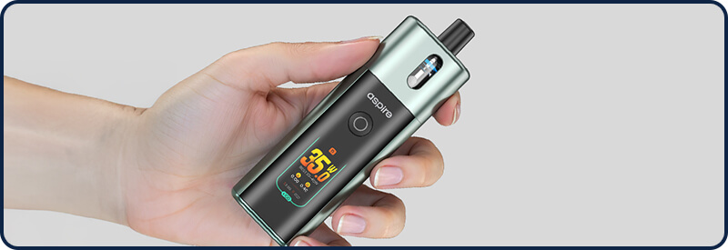 Le Aspire Fluffi Pro tenu en main